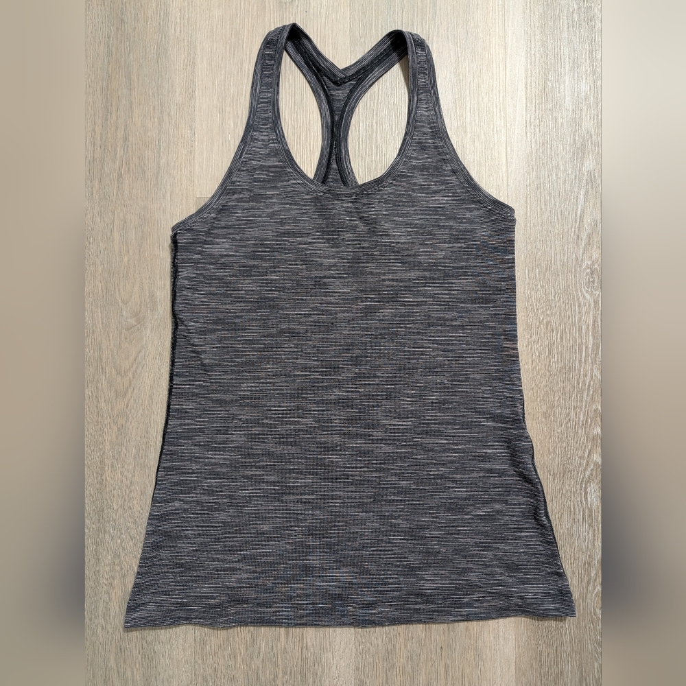 Lululemon Gray Women's Racerback Tank Top - 6? - Preloved